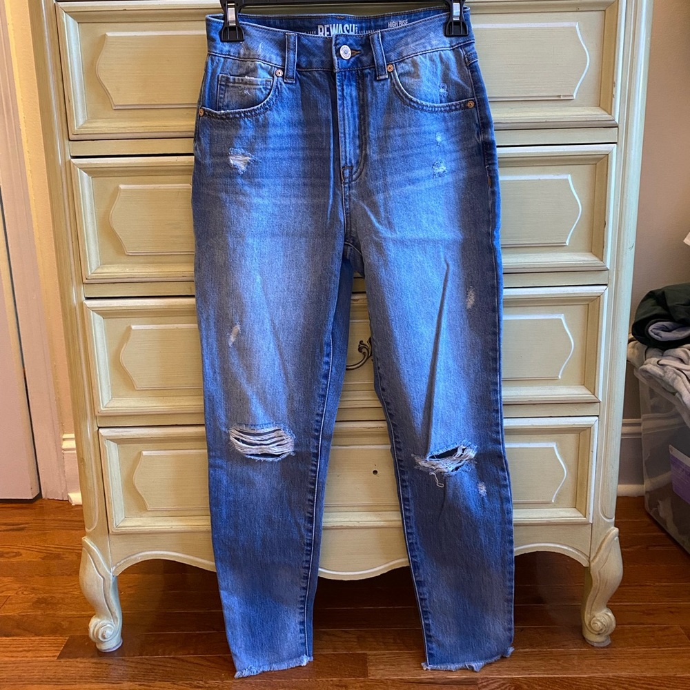 High rise mom jeans